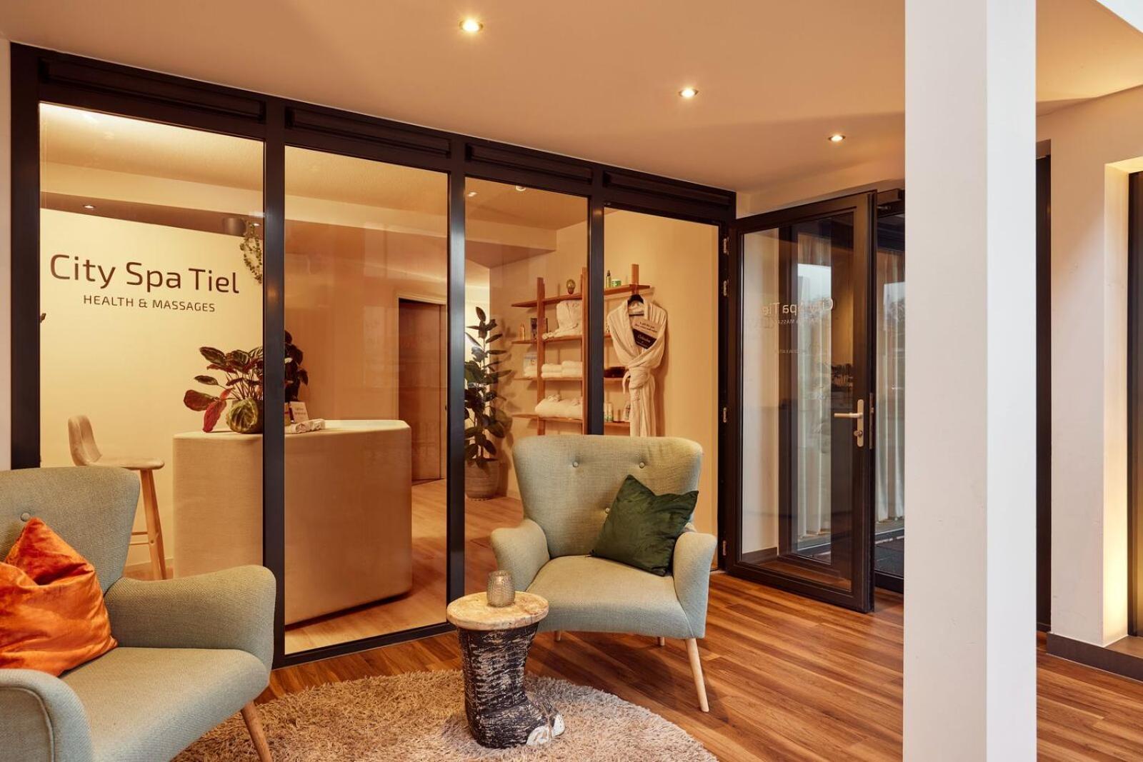 Van Der Valk Hotel Tiel Dış mekan fotoğraf